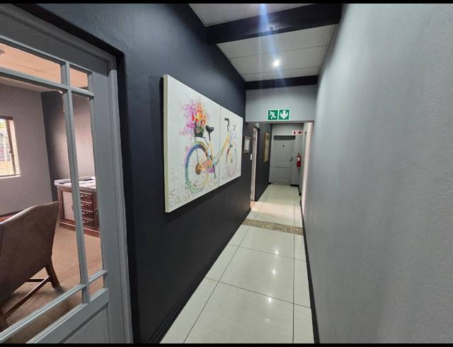 1,875M² BUSINESS FOR SALE IN THREE RIVERS